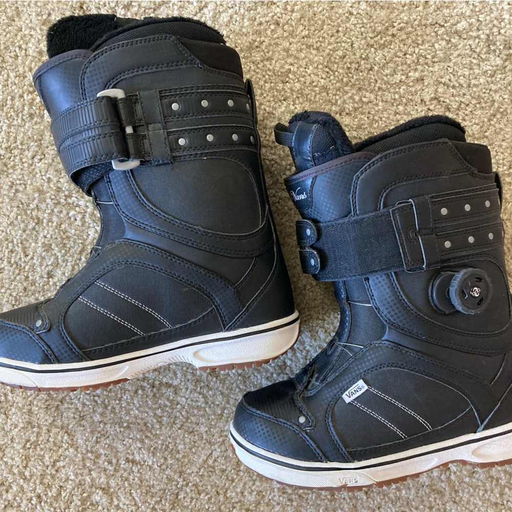 Vans Snowboard boots